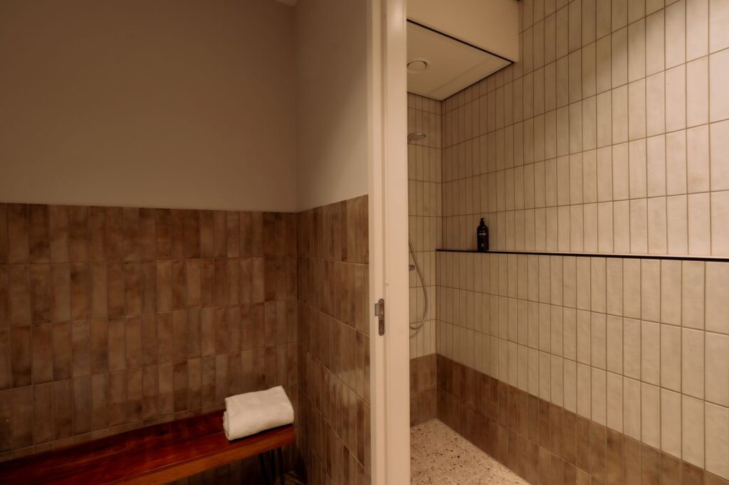 Ausstattung & Dienstleistungen im De Plesman Hotel